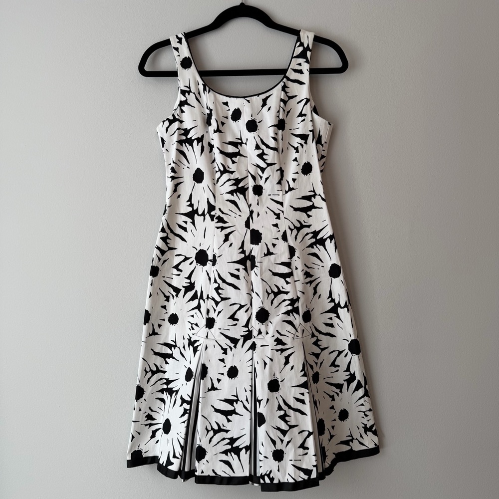 NEW $128 Talbots Fit Flare Black White‎ Floral Sleeveless Sun Dress Girly 4P NWT
